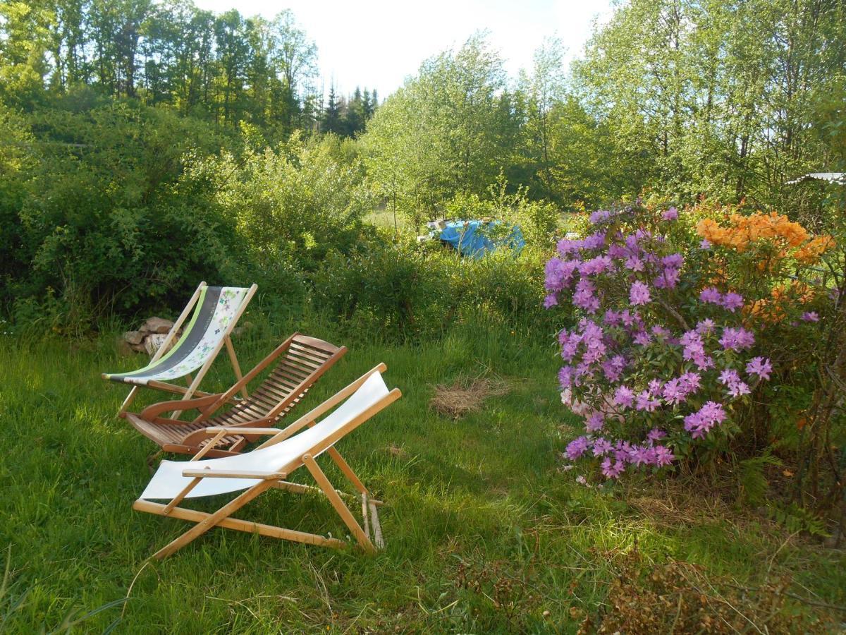 Bed and Breakfast Au Val Des Meuris Taintrux Екстер'єр фото