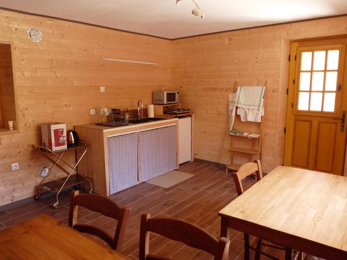 Bed and Breakfast Au Val Des Meuris Taintrux Екстер'єр фото